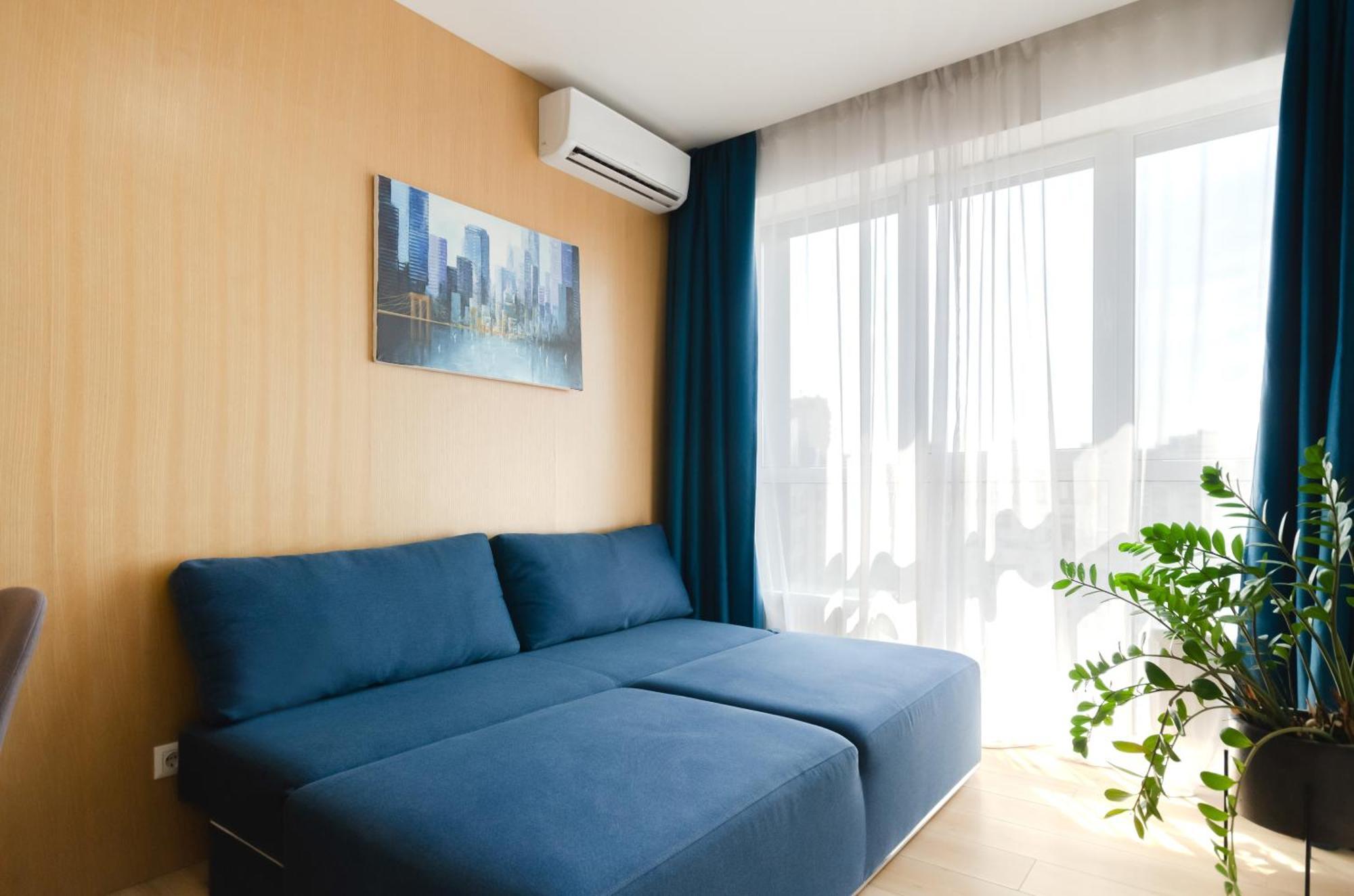 Petrovdom 234-241-86-96 In View At Rc Kvartet,near Railway Station Apartament *