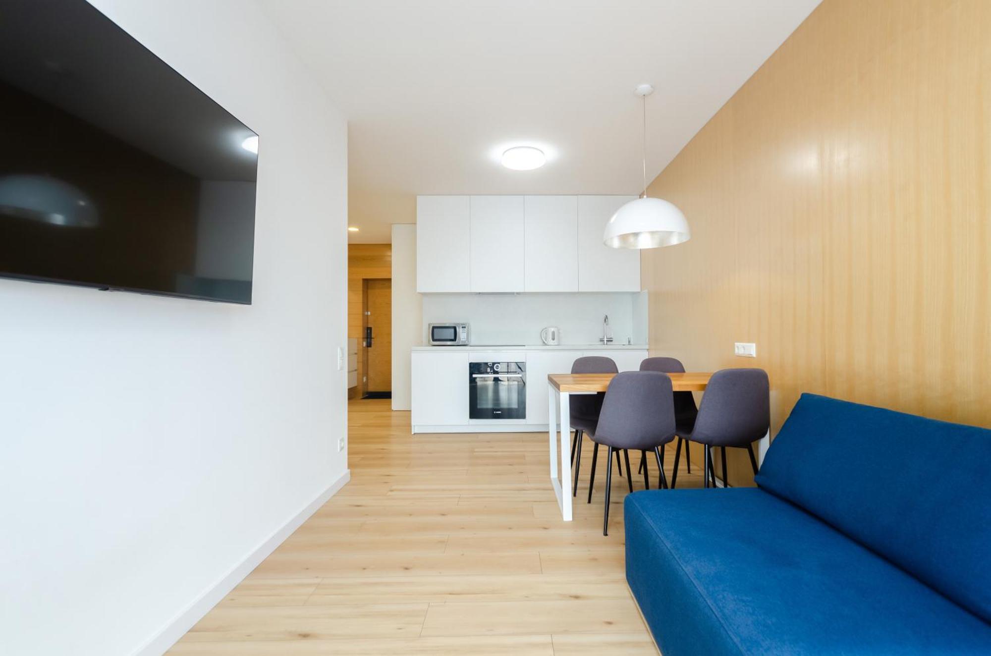 Apartament Petrovdom 234-241-86-96 In View At Rc Kvartet,near Railway Station