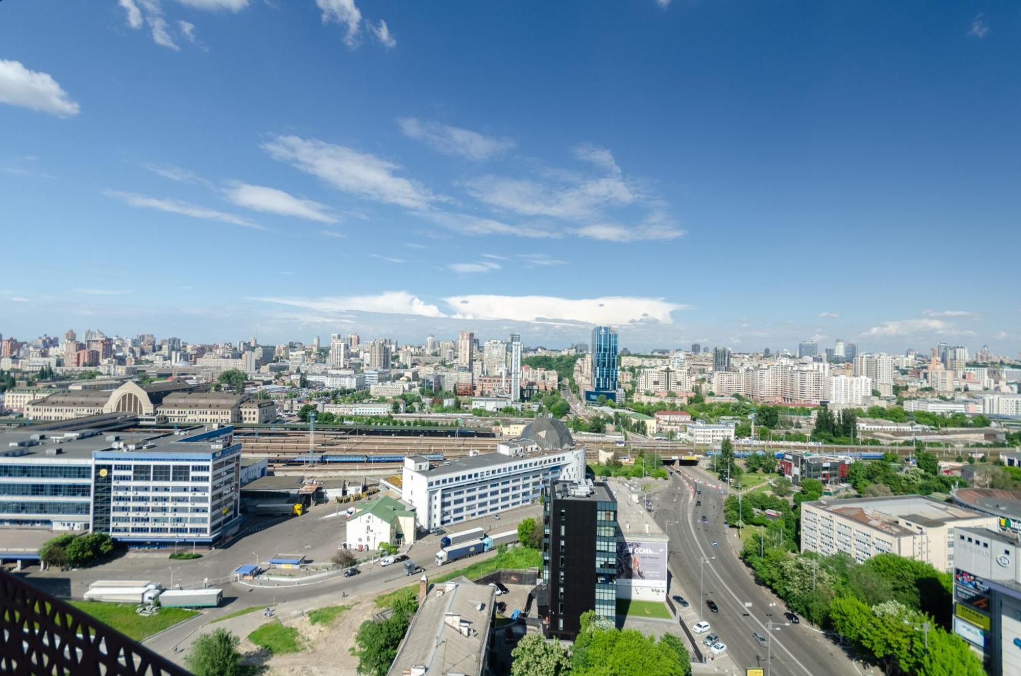 Petrovdom 234-241-86-96 In View At Rc Kvartet,near Railway Station *