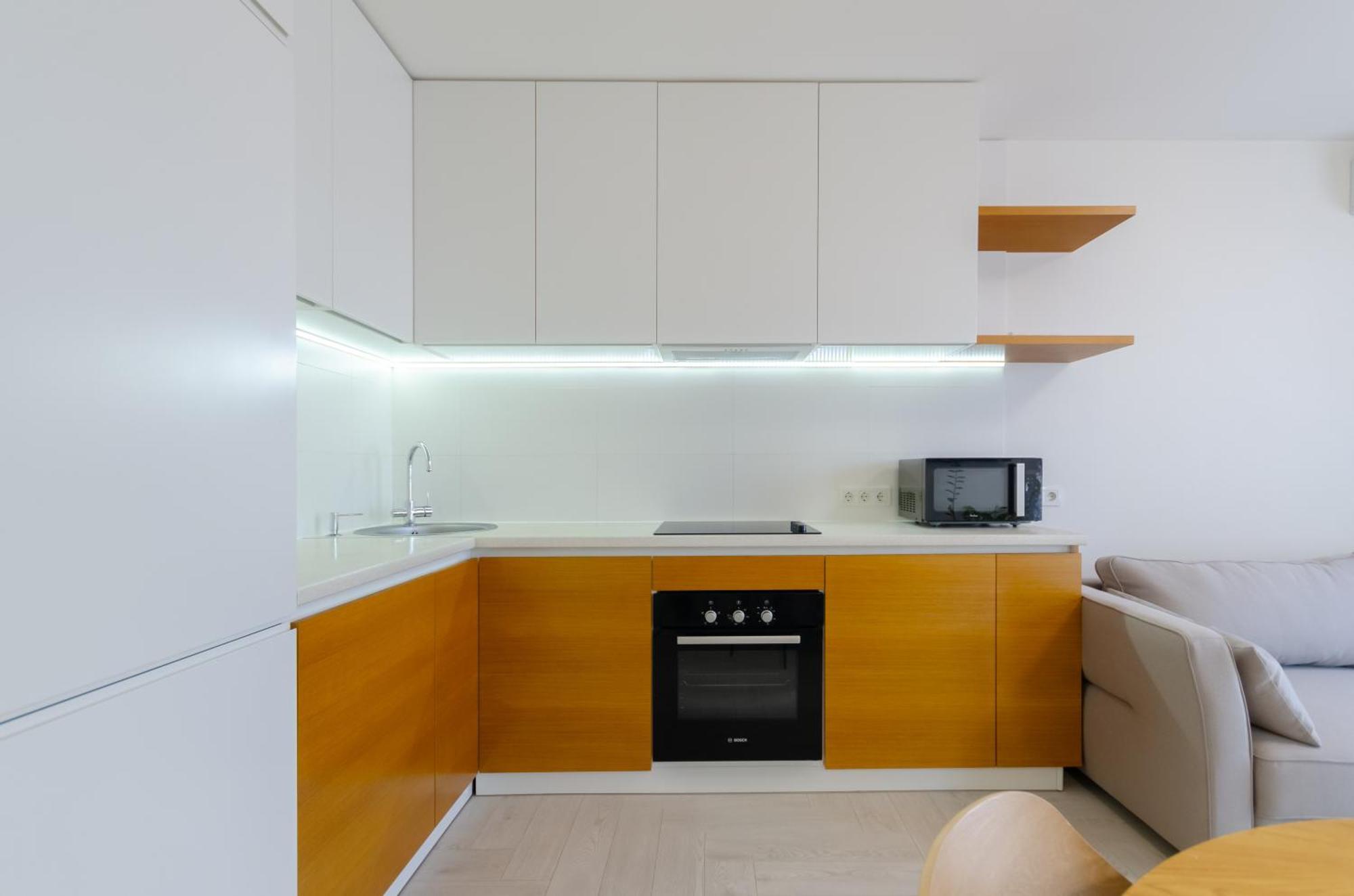 Апартаменты Petrovdom 234-241-86-96 In View At Rc Kvartet,near Railway Station *
